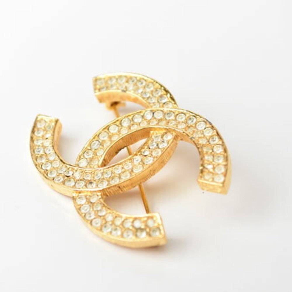 CHANEL Authentic Gold Brooch - Picture 2 of 5